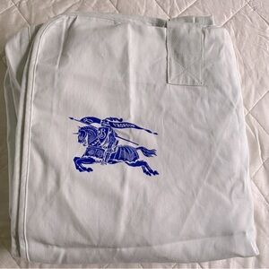 BURBERRY GARMENT BAG